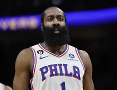 火箭战胜湖人，哈登砍下三双数据(火箭打脸哈登)